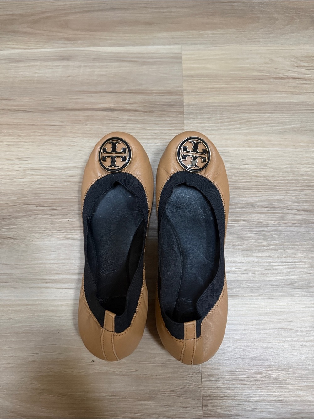 Tory Burch Tan Leather Logo Ballet Flats